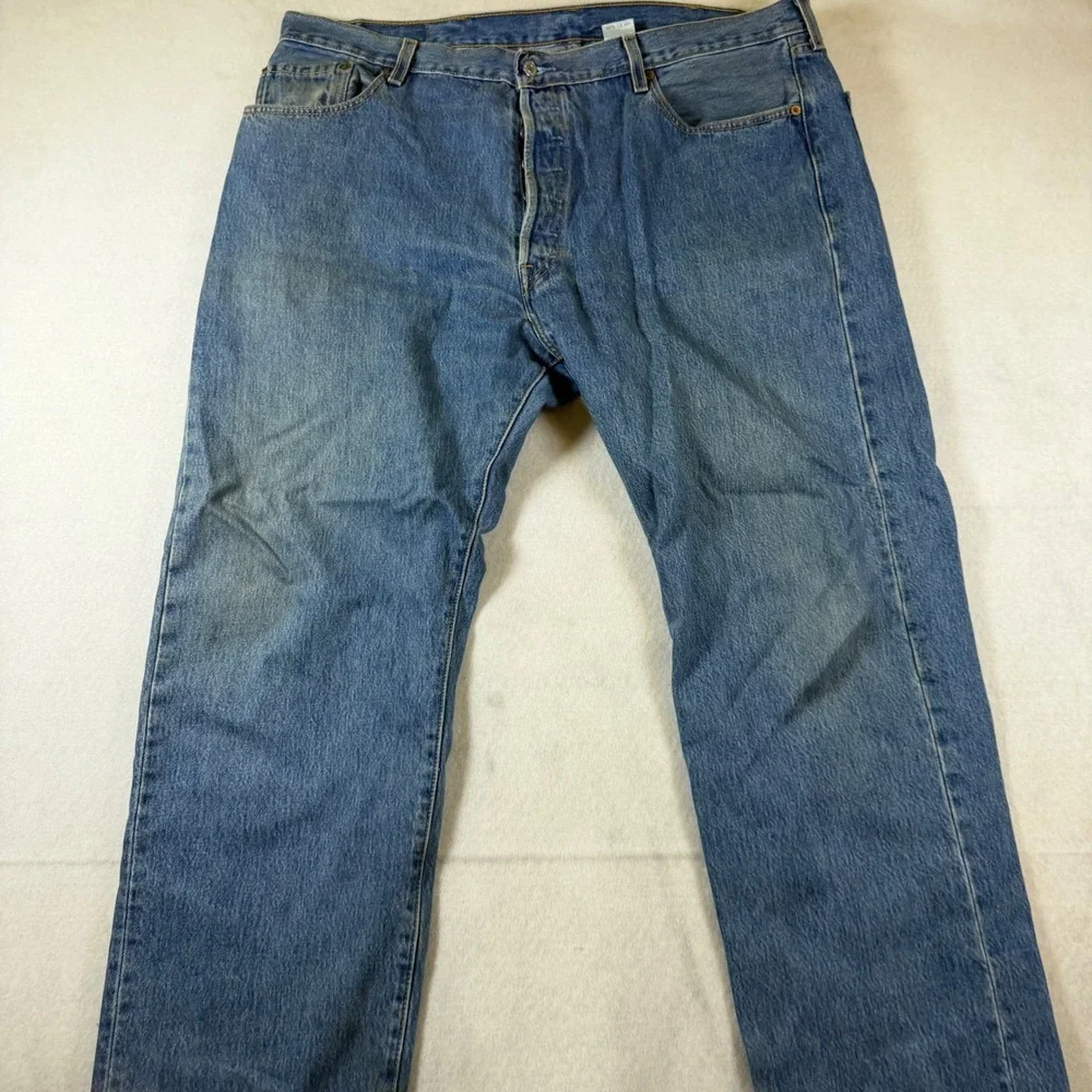 Levis 501 Original Straight Leg Jeans Mens‎ 42x30 Medium Wash Blue Button Fly